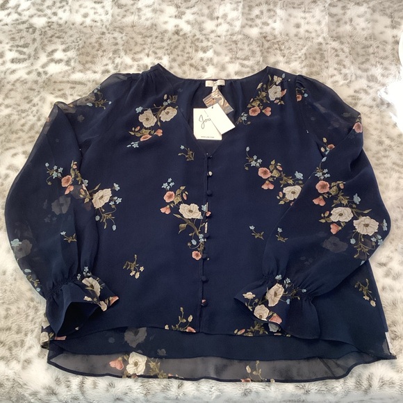 JOIE Floral-Silk Top NWT - Picture 3 of 11